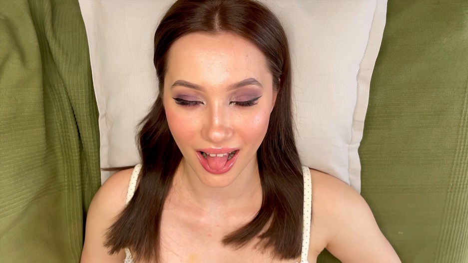 Babyheavanian – Face and Moaning Fetish